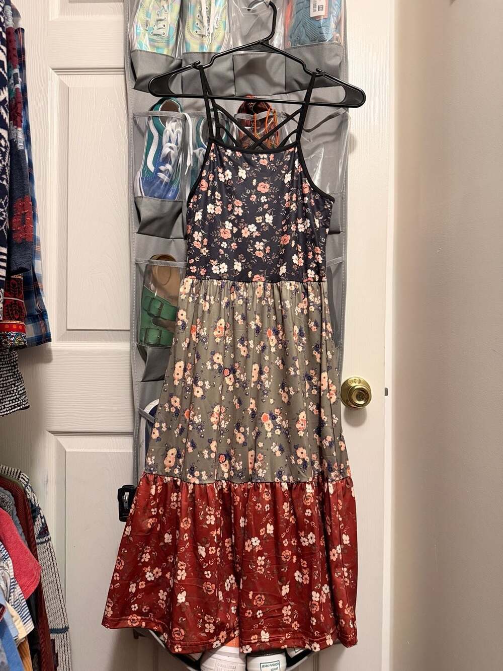 Colorblock Floral Print Spaghetti Strap Midi Dress